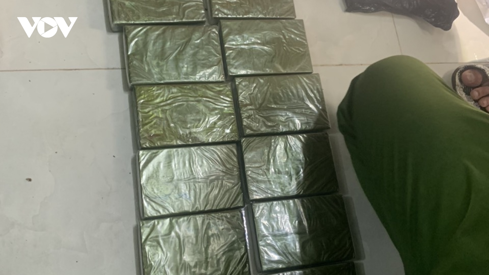 Thu giữ hơn 1,8 tấn ma túy tổng hợp trên tuyến Tây Nam