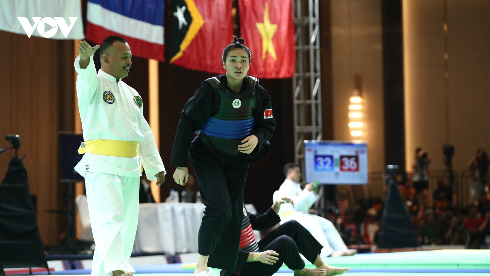 Võ sĩ tung đòn knock-out xuất thần, mang về HCV thứ 40 cho Việt Nam ở SEA Games 32