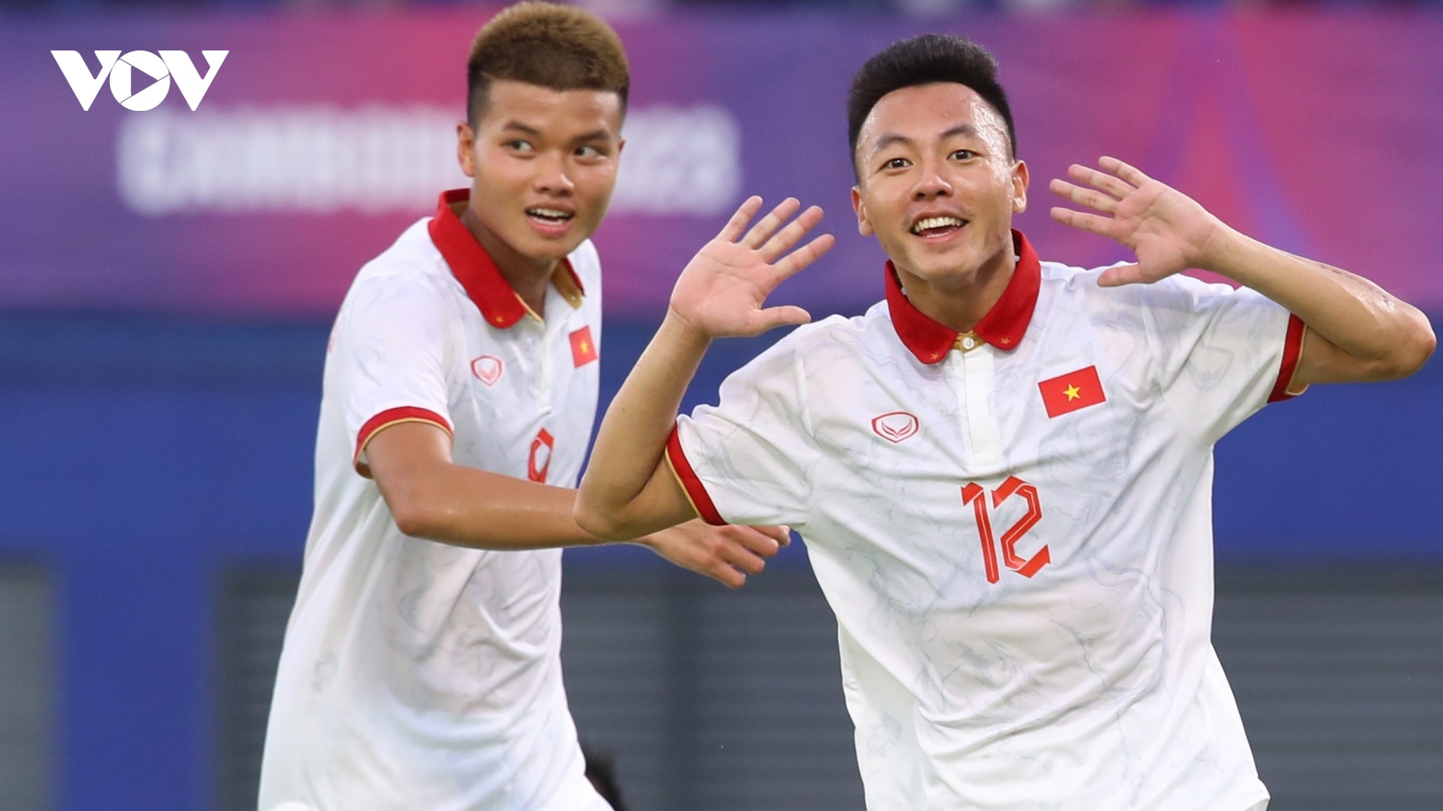 Bảng xếp hạng bóng đá SEA Games 32: U22 Việt Nam dẫn đầu bảng B