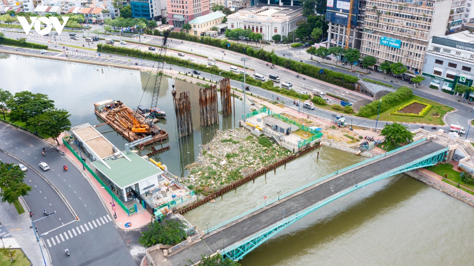 Kinh tế TP.HCM cần “cú hích” từ thể chế để tăng trưởng