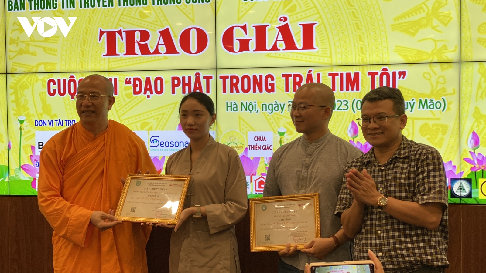 Trao giải cuộc thi "Đạo Phật trong trái tim tôi"