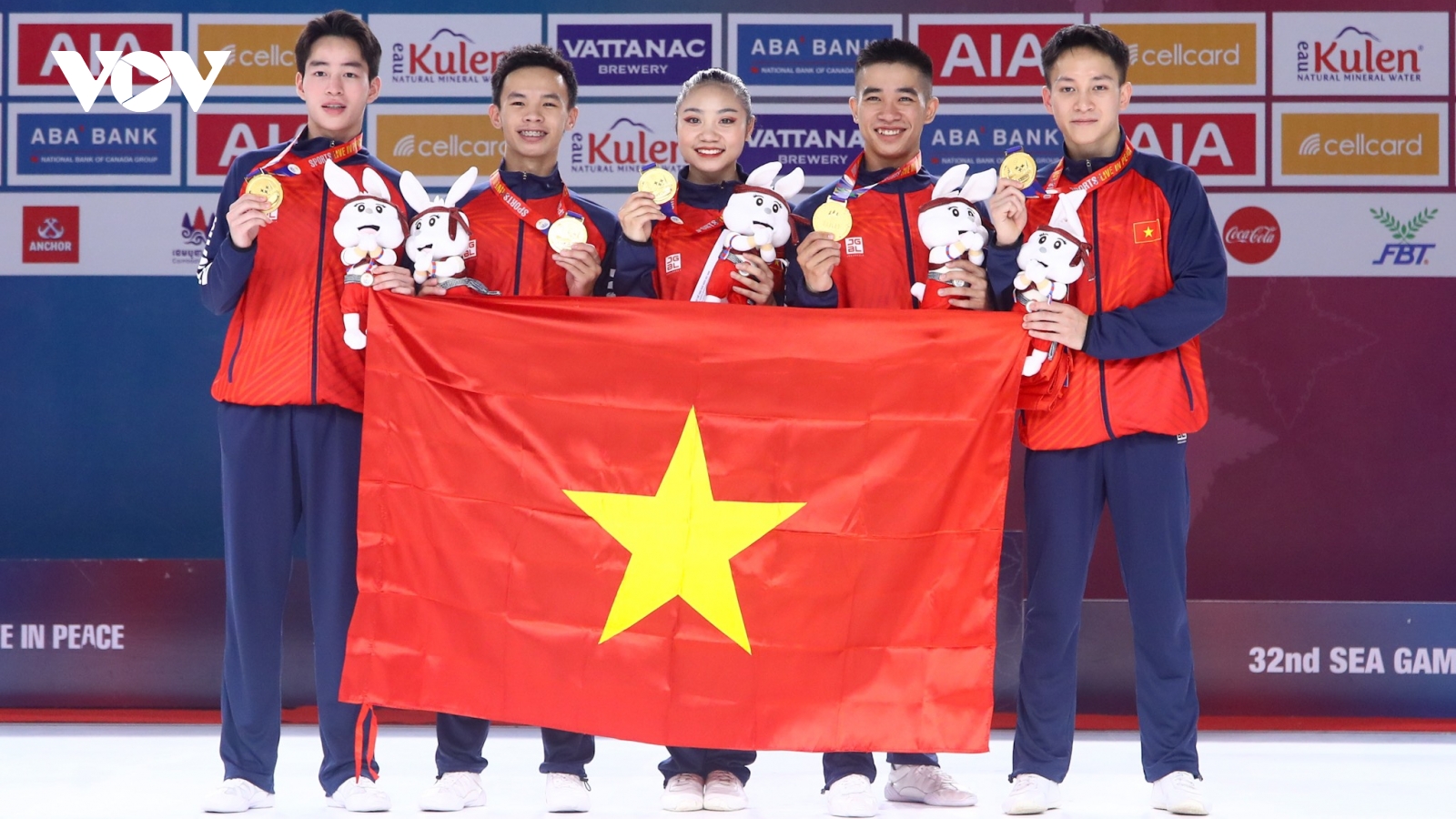 Bảng tổng sắp huy chương SEA Games 32 mới nhất: Việt Nam vẫn dẫn đầu