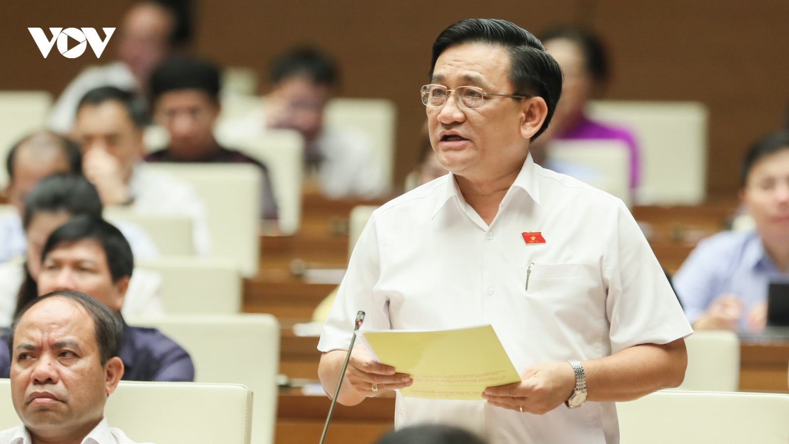 Đại biểu Quốc hội chỉ ra 2 nhóm cán bộ "sợ trách nhiệm"