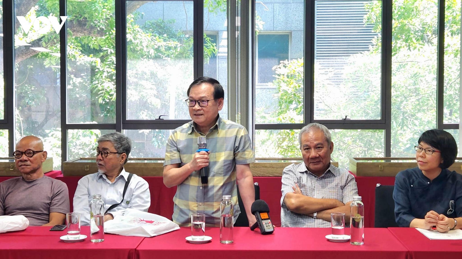 Thành lập Giải thưởng văn học Kim Đồng lần thứ nhất