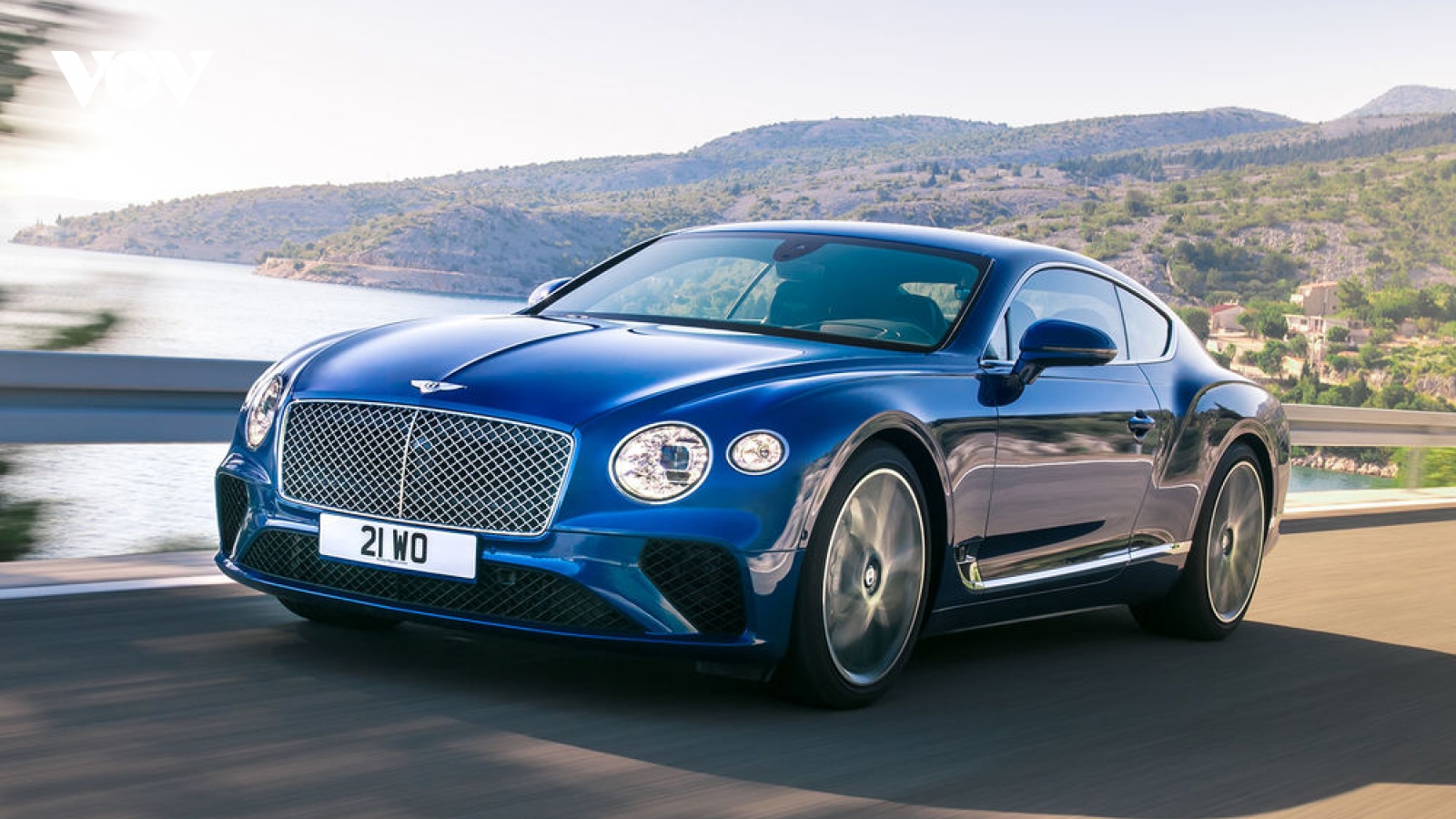 Triệu hồi siêu xe Bentley tại Việt Nam vì nguy cơ cháy