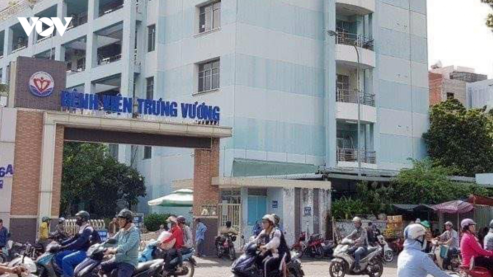 Vụ cháy nhà lúc nửa đêm ở TP.HCM: 1 người tử vong, 2 người bỏng nặng
