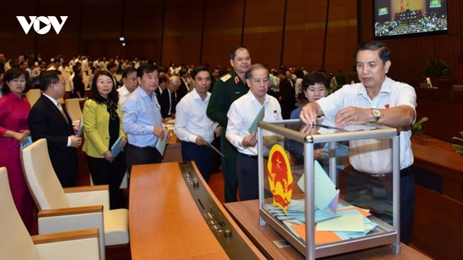 Lấy phiếu tín nhiệm là căn cứ quan trọng để bố trí cán bộ