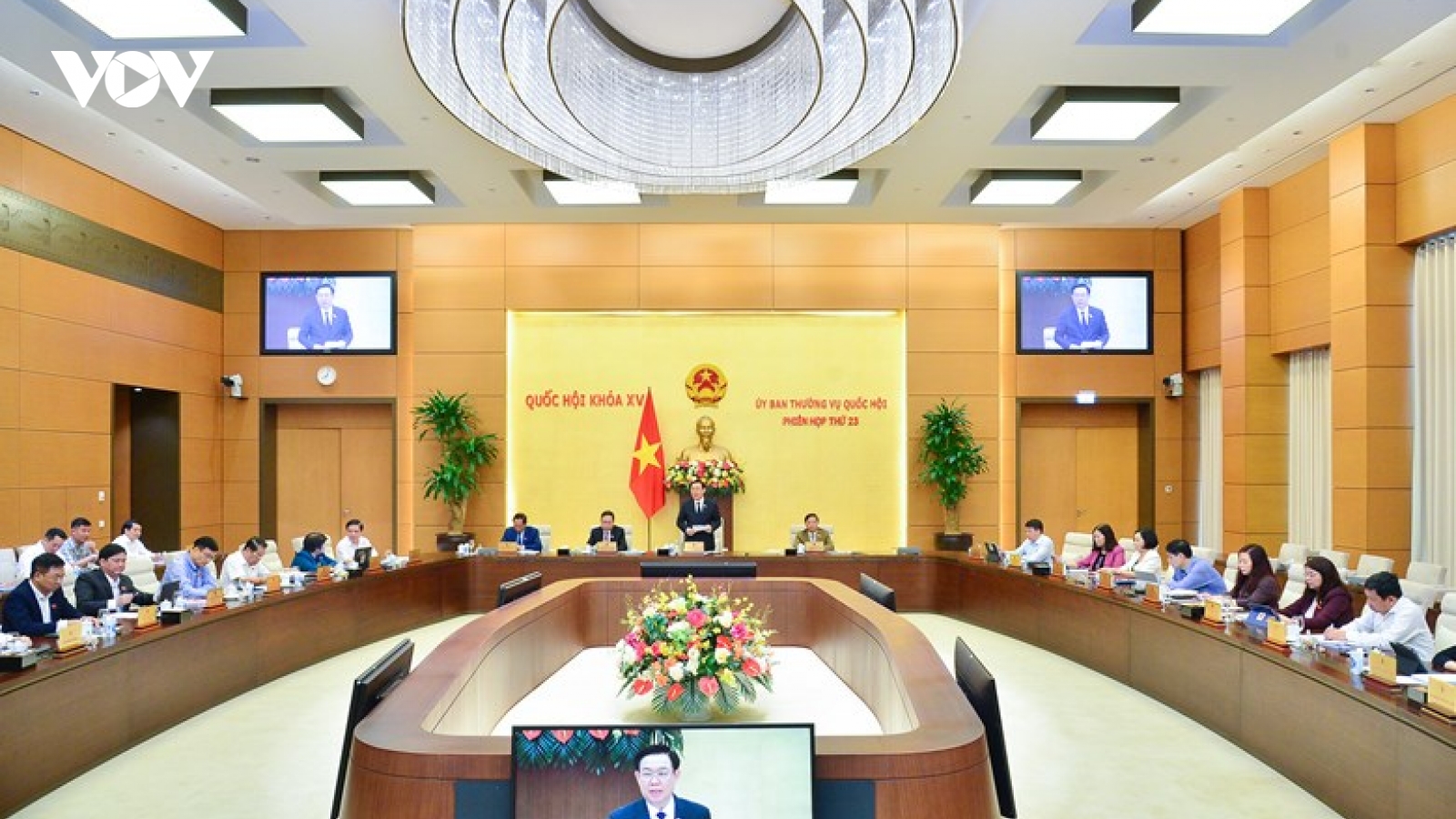 UBTVQH yêu cầu giám sát văn bản pháp luật về bất động sản, PCCC và đăng kiểm
