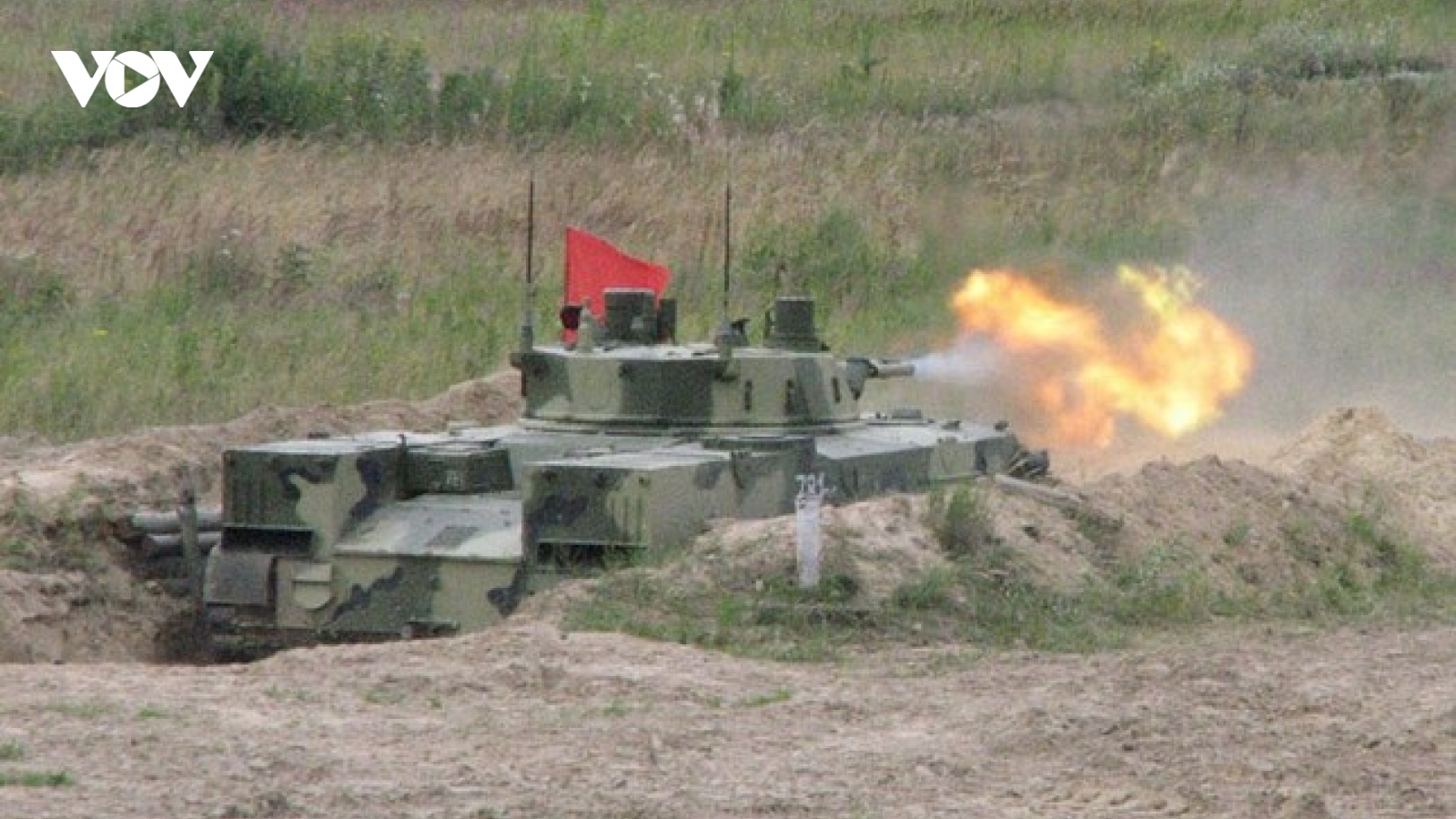 “Thiết giáp nhảy dù” BMD-4M của Nga dội hỏa lực phá hủy thành trì Ukraine