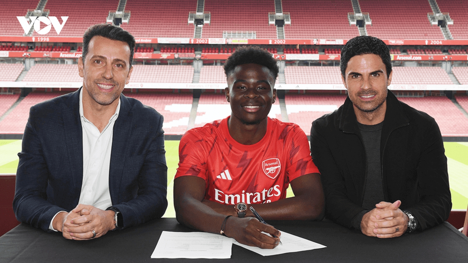 Arsenal giữ chân Saka thành công bằng mức lương cực khủng