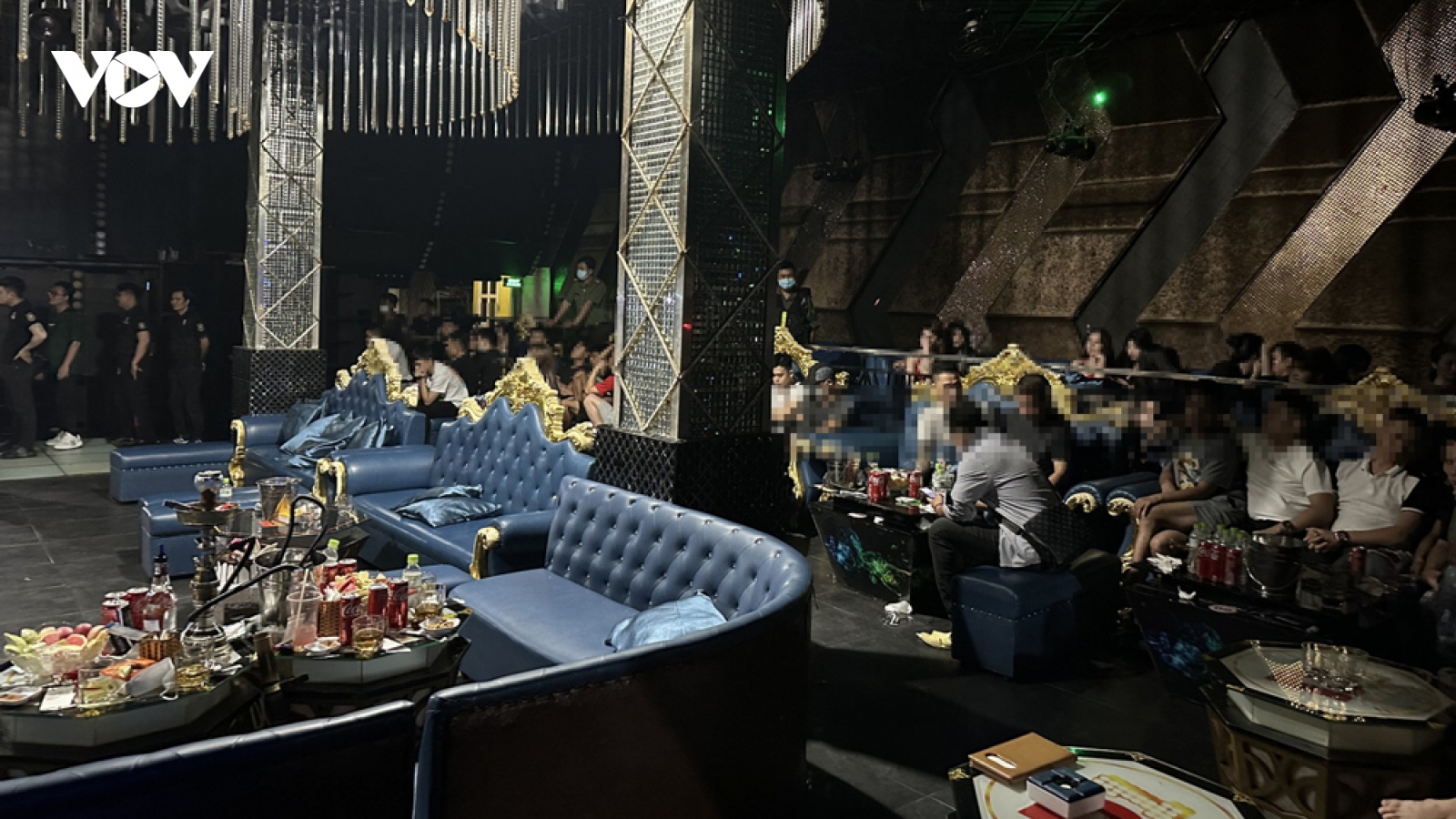 Phát hiện 63 người dương tính với ma túy trong một quán karaoke