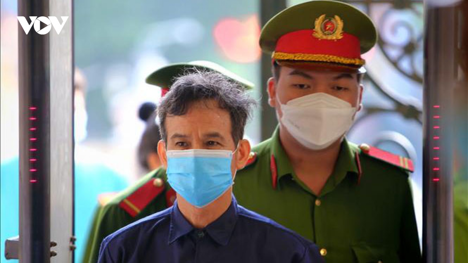 Tuyên truyền chống Nhà nước, Trần Văn Bang lĩnh 8 năm tù