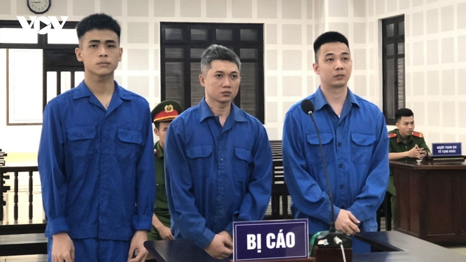 Xét xử các bị cáo làm giả tài khoản ngân hàng để lừa đảo