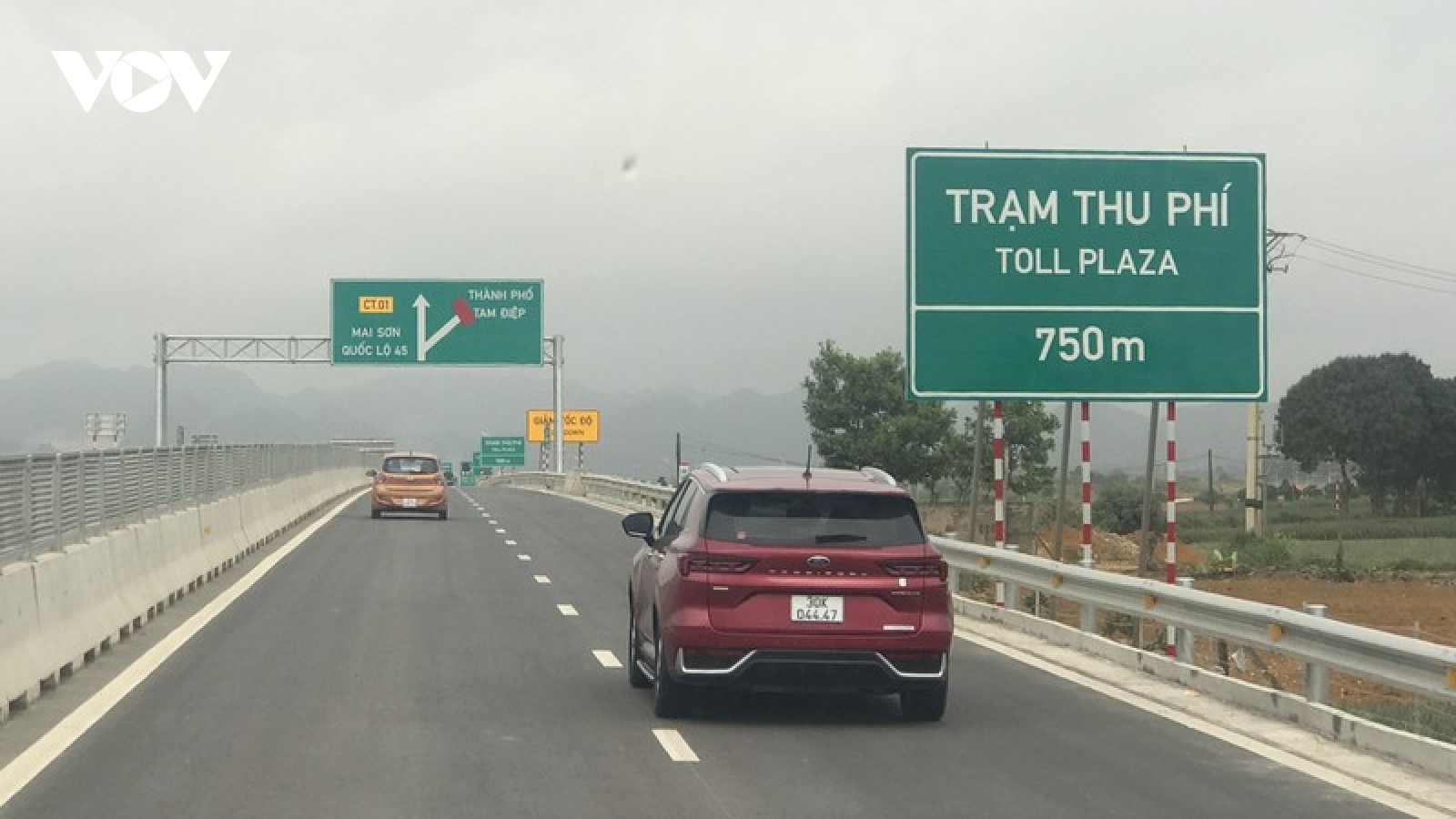 Thu phí 9 tuyến cao tốc Bắc-Nam: Đừng tính thu cao như các dự án BOT