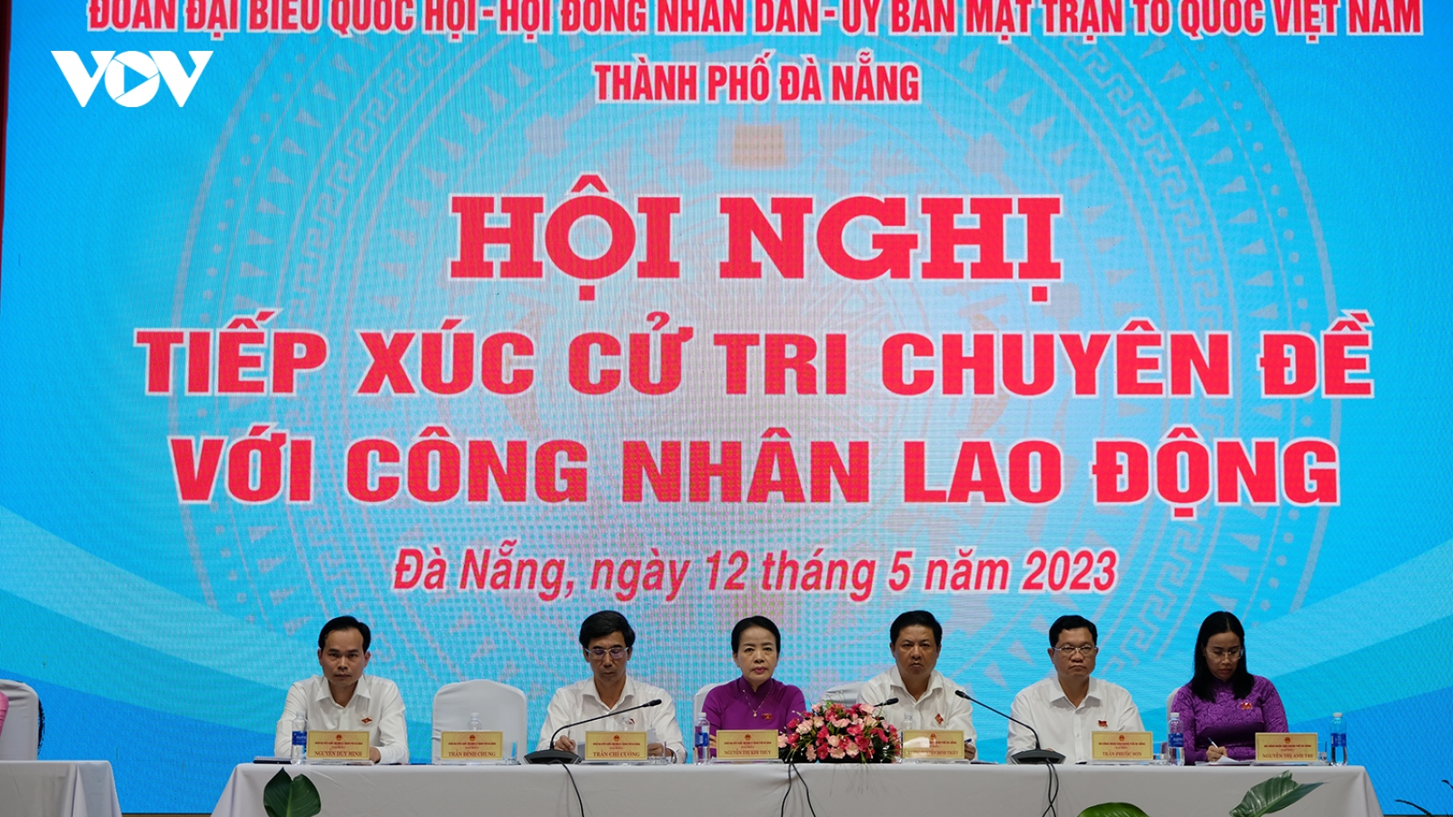 Công nhân nêu nhiều vấn đề bức xúc với Đại biểu Quốc hội và HĐND Đà Nẵng