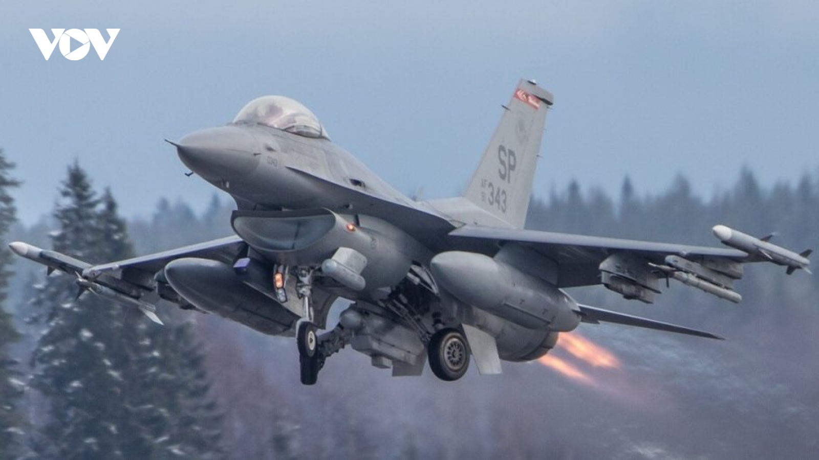Chiến đấu cơ đáng gờm giúp Nga khắc chế tiêm kích "chim ưng" F-16 của Mỹ