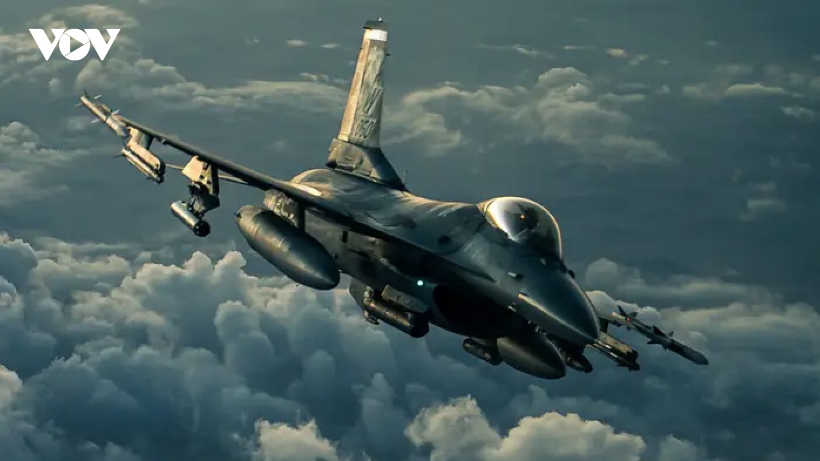 Tổng thống Mỹ Biden nhắc đến thương vụ tiêm kích F-16 khi chúc mừng ông Erdogan