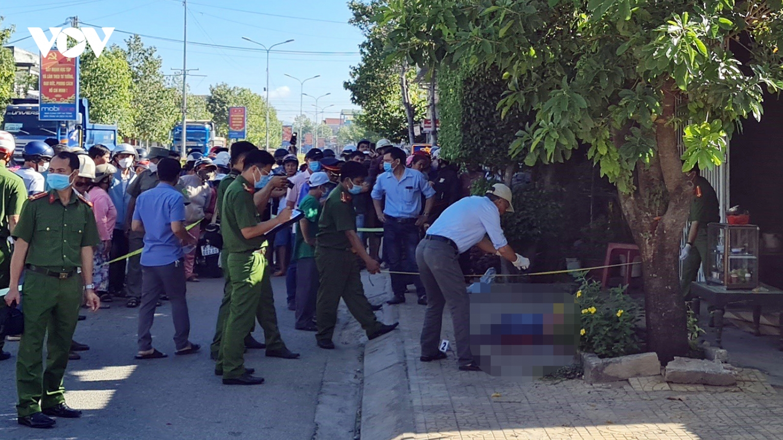 Truy sát cả gia đình hàng xóm vì mâu thuẫn