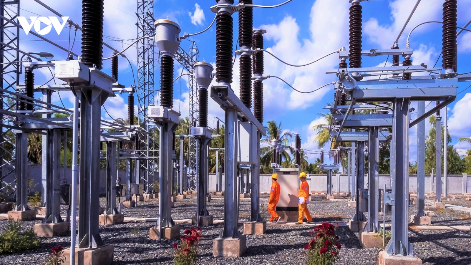 Tiêu thụ điện tăng cao, Tập đoàn Điện lực Việt Nam khẩn trương làm việc cùng Cần Thơ