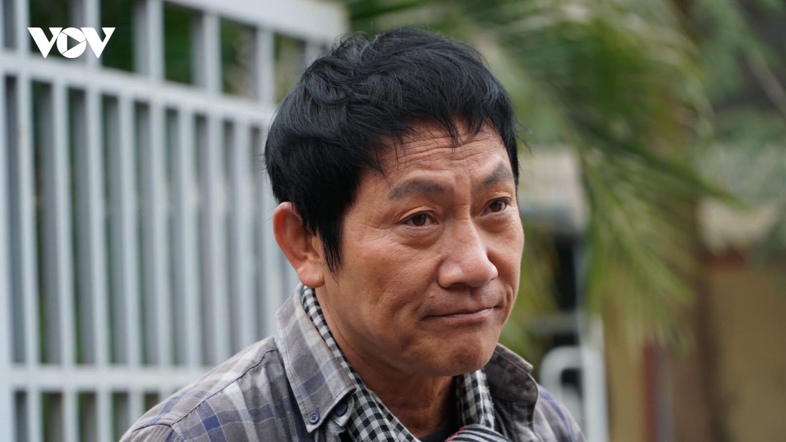 NSƯT Hoàng Hải kể chuyện bị bong gân vì kéo xe hàng ở “Cuộc đời vẫn đẹp sao”