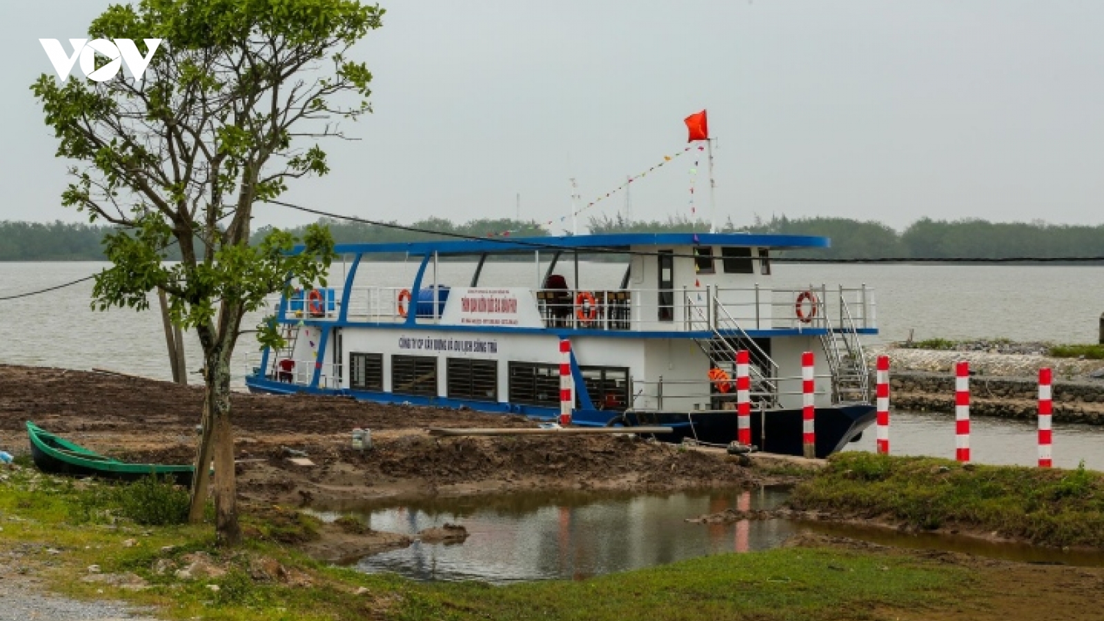 Phụ huynh và học sinh tử vong: Gia đình chủ tàu mất ăn mất ngủ, cửa đóng im lìm