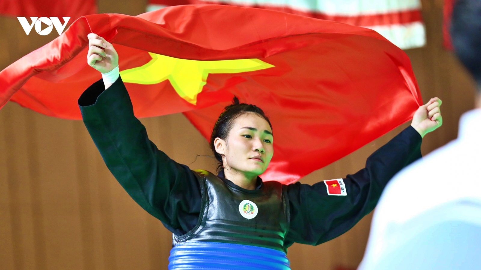 Võ sĩ Pencak Silat Việt Nam giành HCV kịch tính trước đối thủ Indonesia