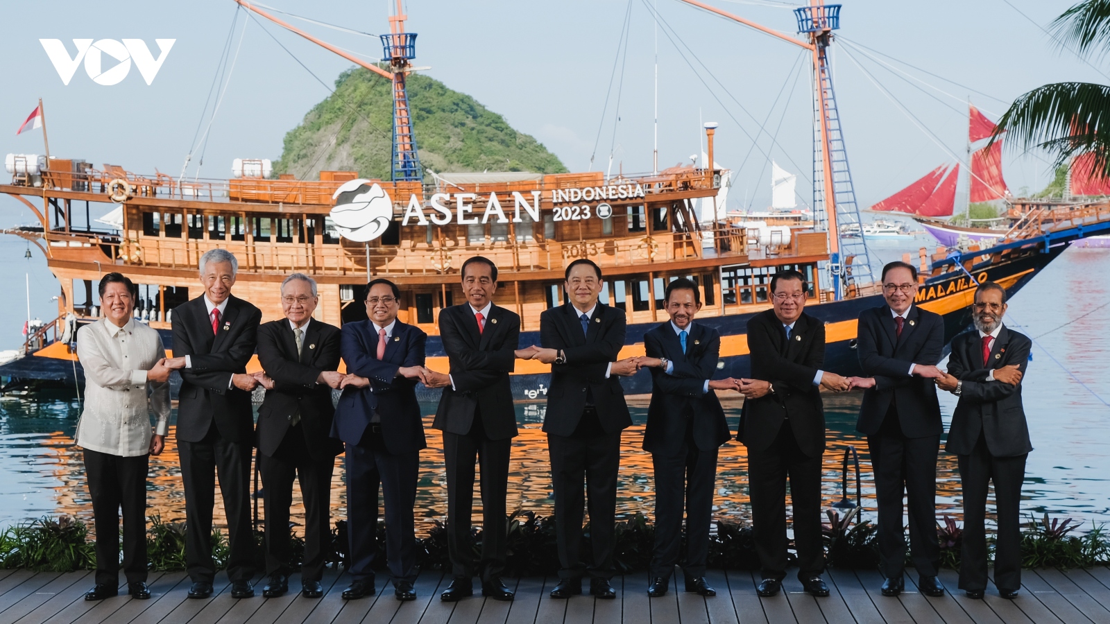 Thủ tướng Phạm Minh Chính kết thúc tốt đẹp chuyến công tác tại Hội nghị Cấp cao ASEAN