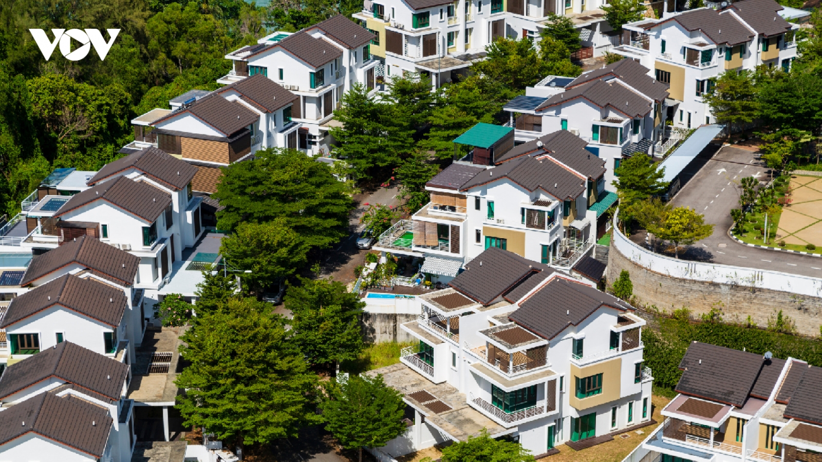 Giới đầu tư bất động sản đổ về Malaysia sau khi Singapore tăng thuế