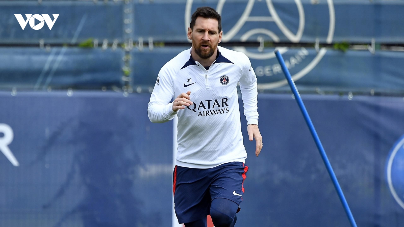 Chưa hết án kỷ luật, Messi đã trở lại thi đấu cho PSG