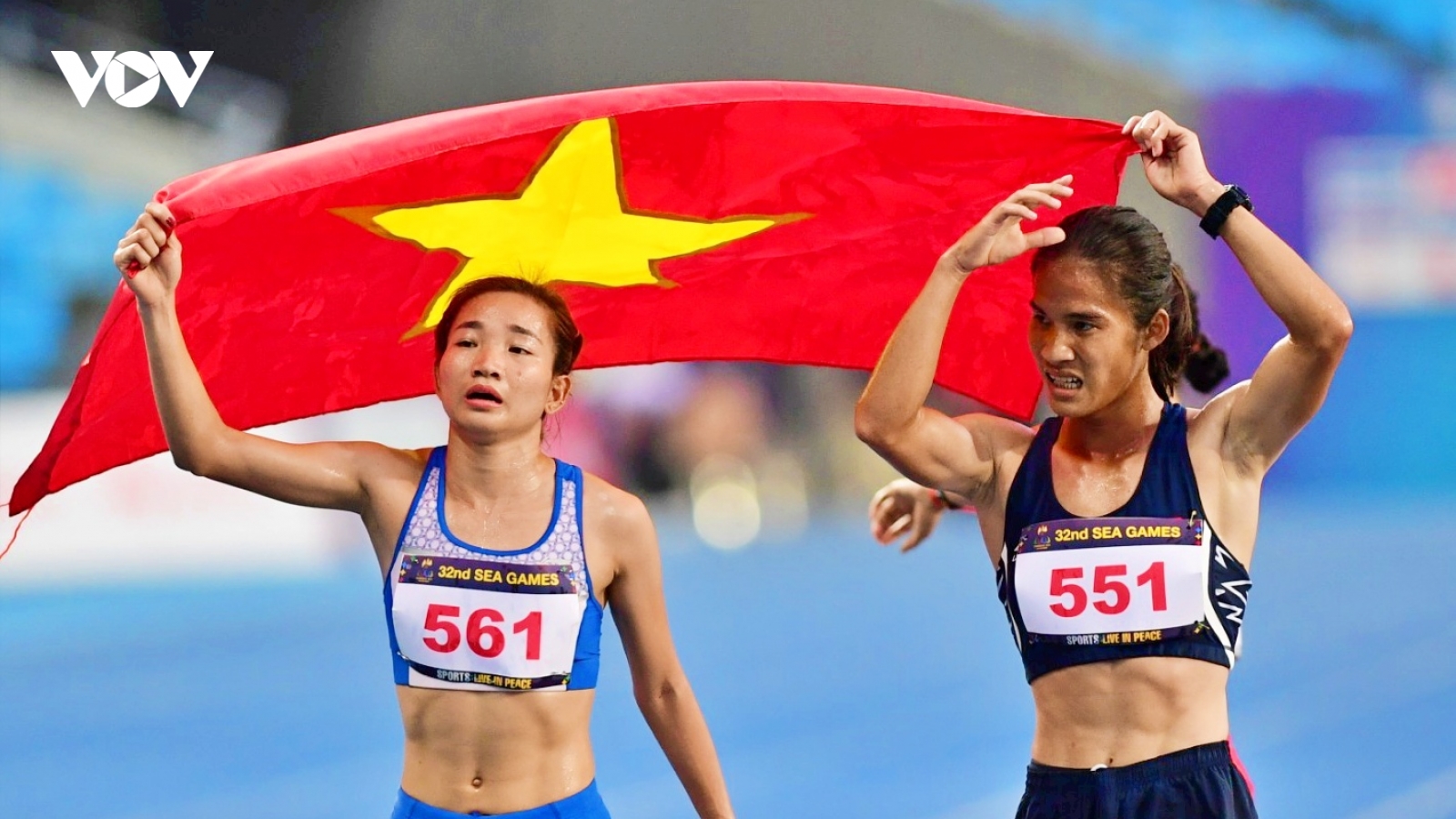 Nguyễn Thị Oanh hạnh phúc khi giành 2 HCV trong 30 phút tại SEA Games 32