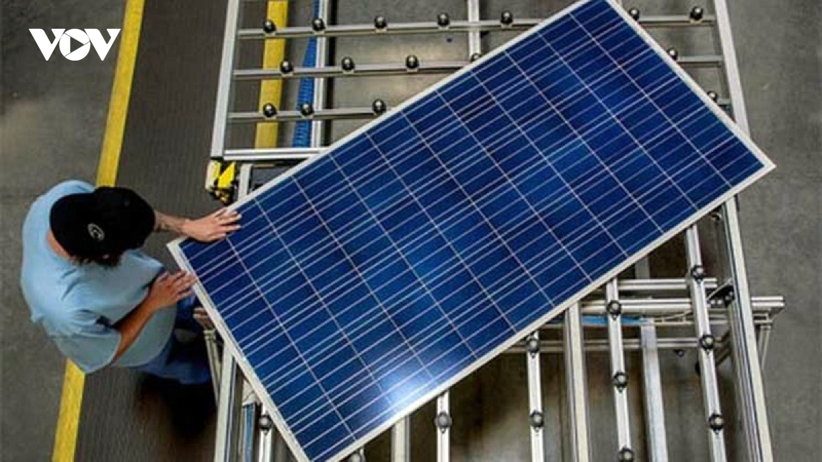 Pin mặt trời xuất Mỹ tiếp tục được miễn 3 loại thuế