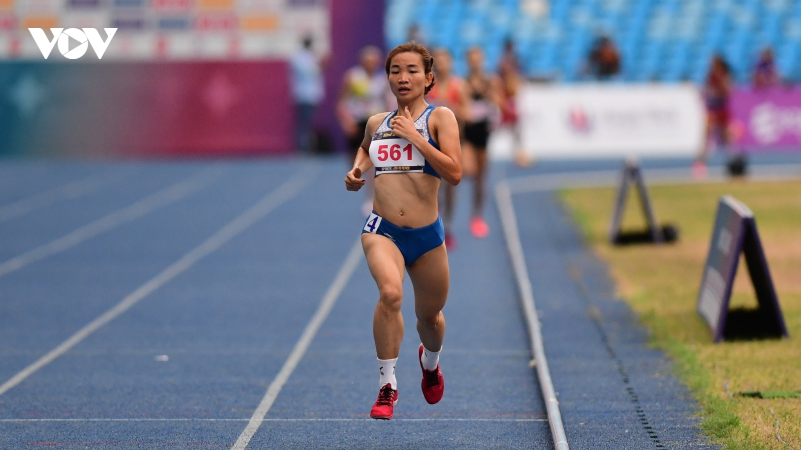 Nguyễn Thị Oanh giành HCV giải điền kinh VĐQG, vượt xa thành tích ở ASIAD 19