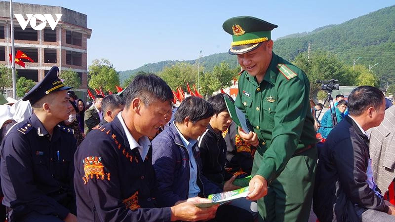 Lạng Sơn linh hoạt, đa dạng tuyên truyền pháp luật khu vực biên giới