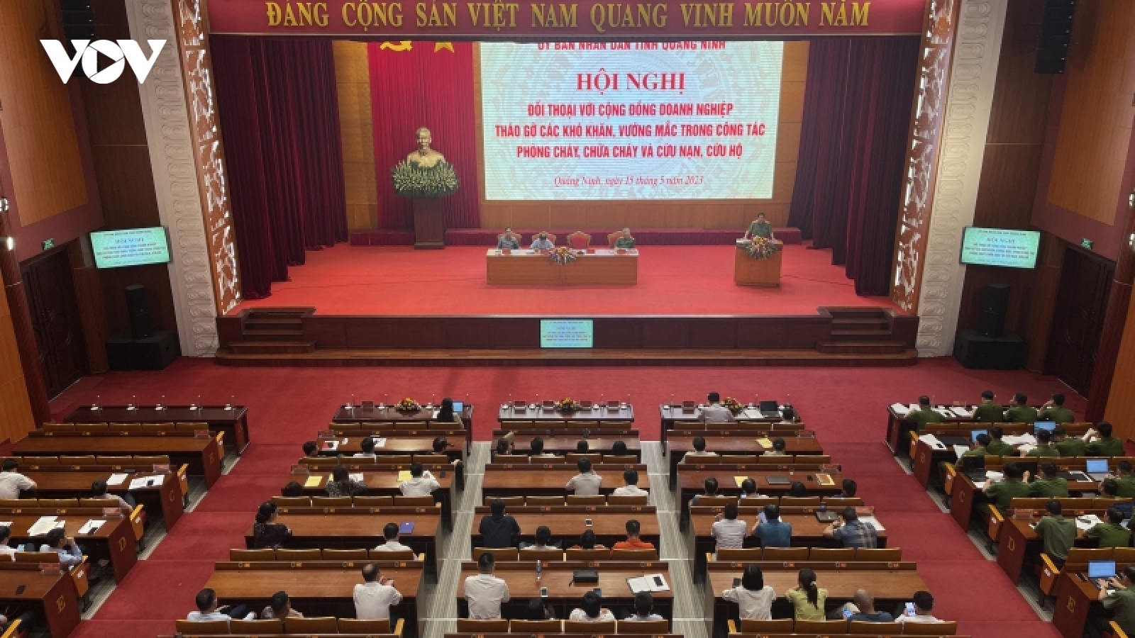 Quảng Ninh tháo gỡ khó khăn, vướng mắc cho doanh nghiệp trong công tác PCCC và CNCH