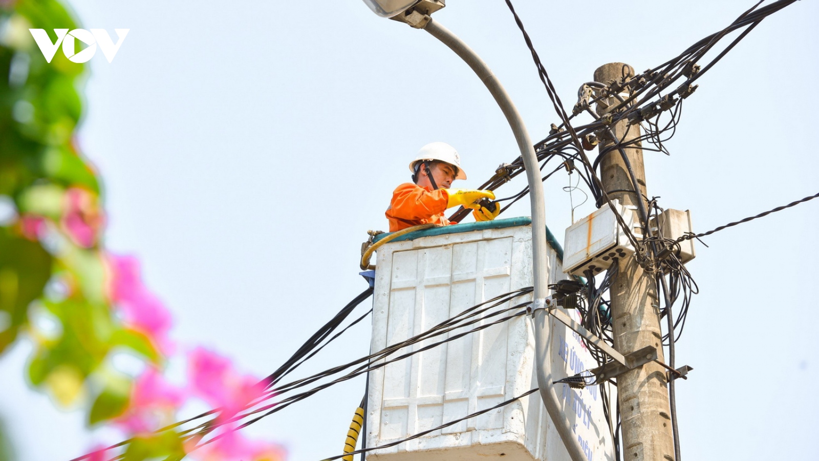 Miền Trung – Tây Nguyên: Khó khăn về cung ứng điện trong mùa khô