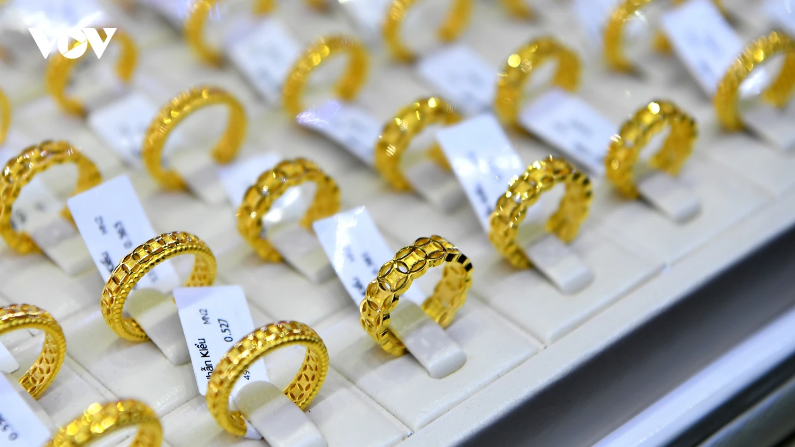 Giá vàng hôm nay 10/9: Giá vàng SJC đứng mốc 78,5 - 80,5 triệu đồng/lượng