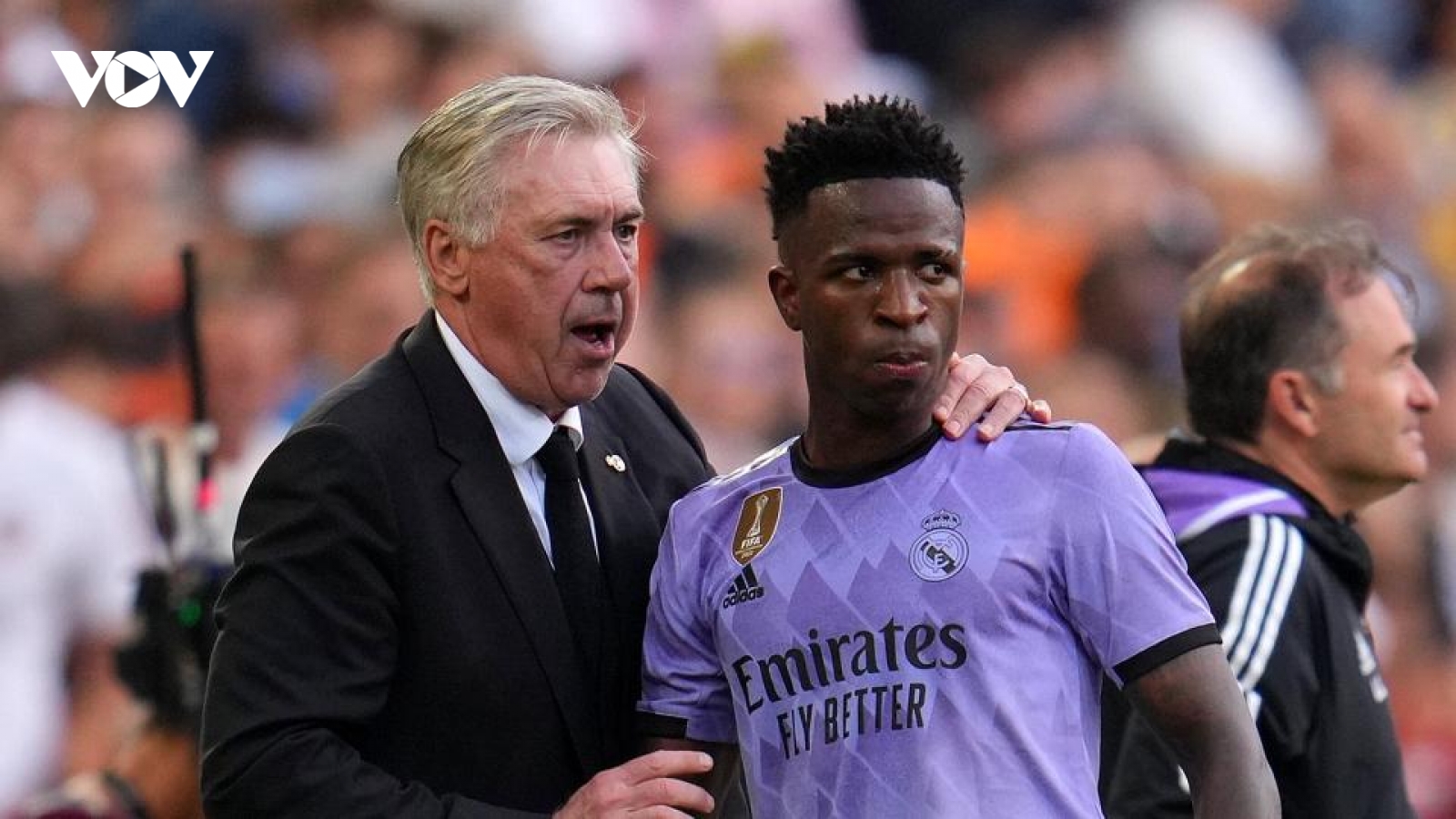 Bị phân biệt chủng tộc, Vinicius tố Ban tổ chức La Liga “làm ngơ”