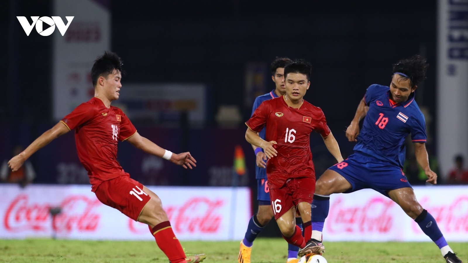 Chia điểm với Thái Lan, U22 Việt Nam phải gặp Indonesia ở bán kết SEA Games 32