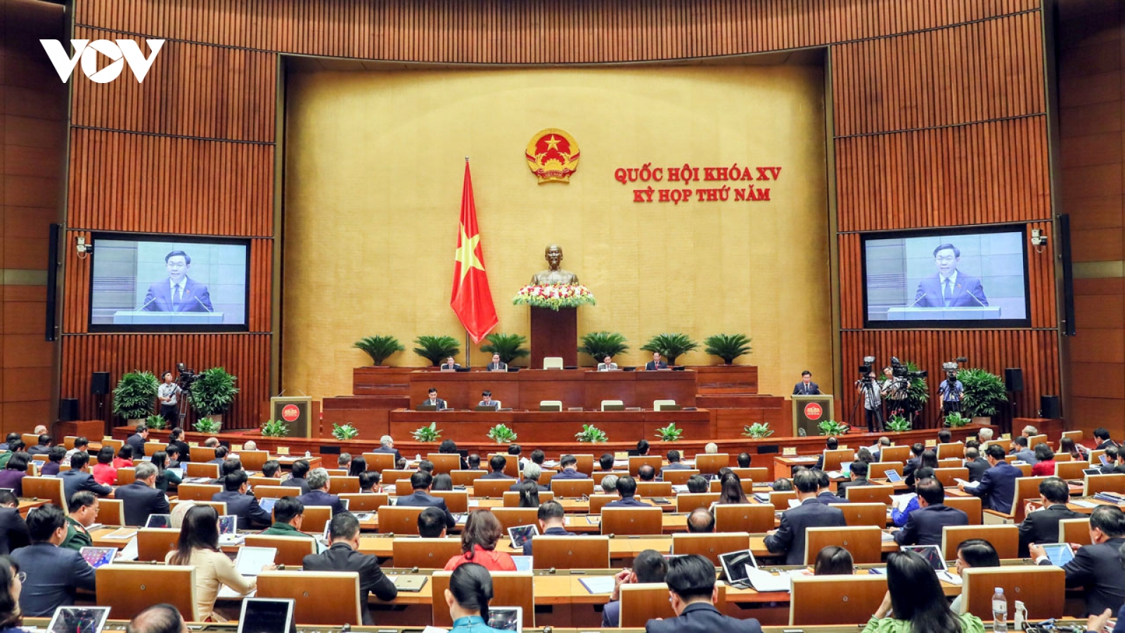 Sản xuất kinh doanh gặp khó tạo áp lực lên thu ngân sách nhà nước
