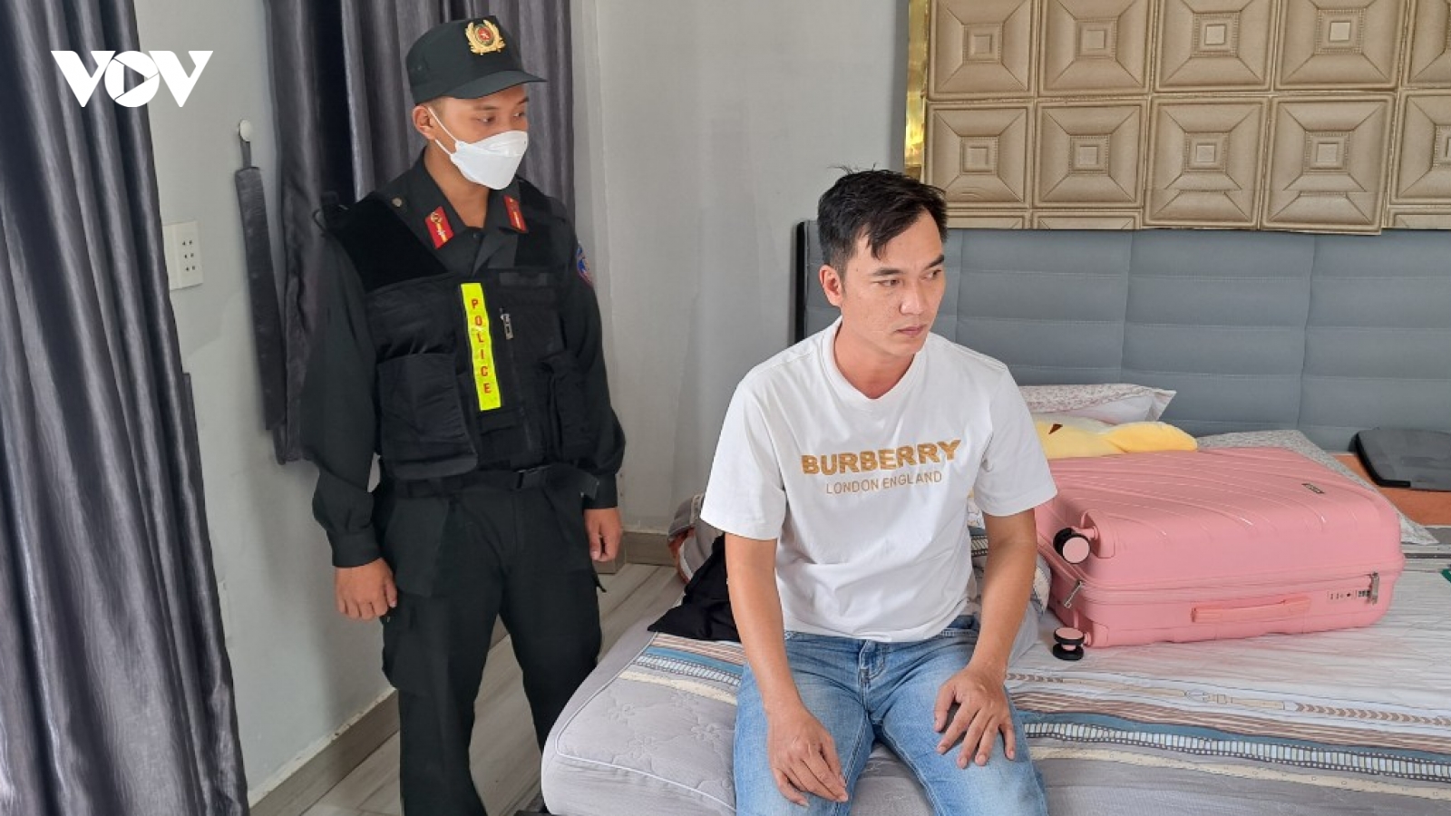 Khám xét khẩn cấp 9 đối tượng trong đường dây đánh bạc 560 tỷ đồng ở Hậu Giang