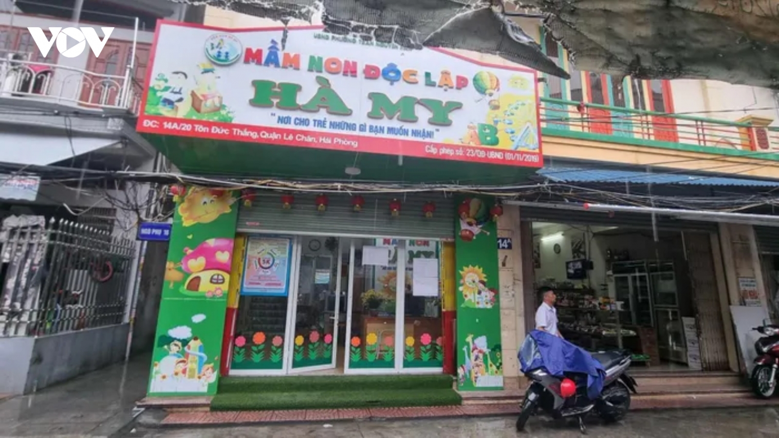 Đình chỉ một cơ sở mầm non có hành vi đánh trẻ