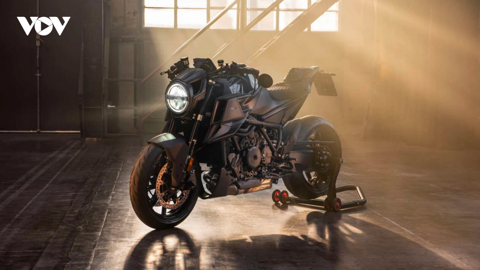 Brabus trình làng siêu mô tô KTM 1300 R Edition 23 giá hơn 2 tỷ đồng