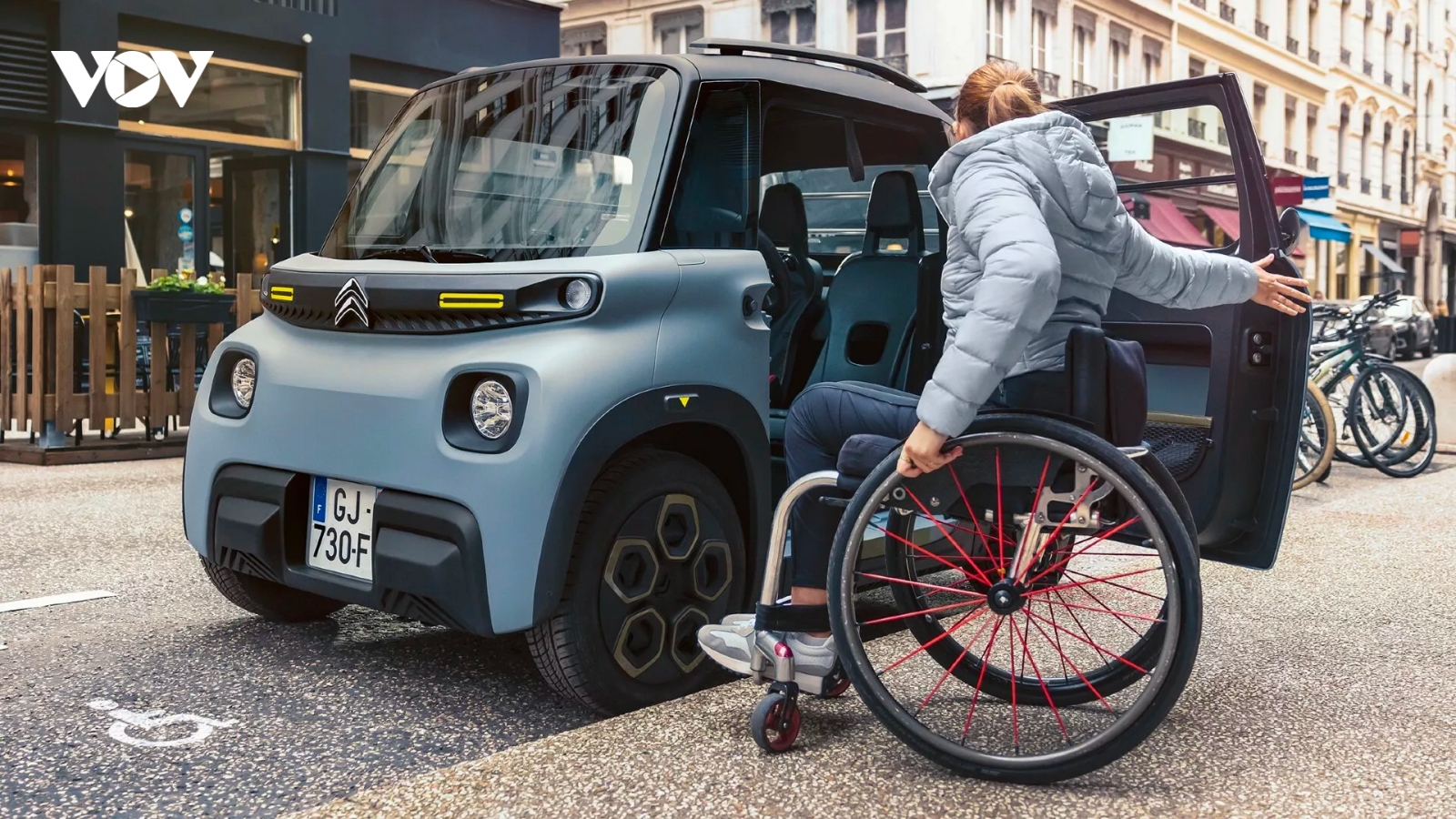 Citroen ra mắt mẫu xe điện nhỏ gọn Ami thân thiện với người khuyết tật