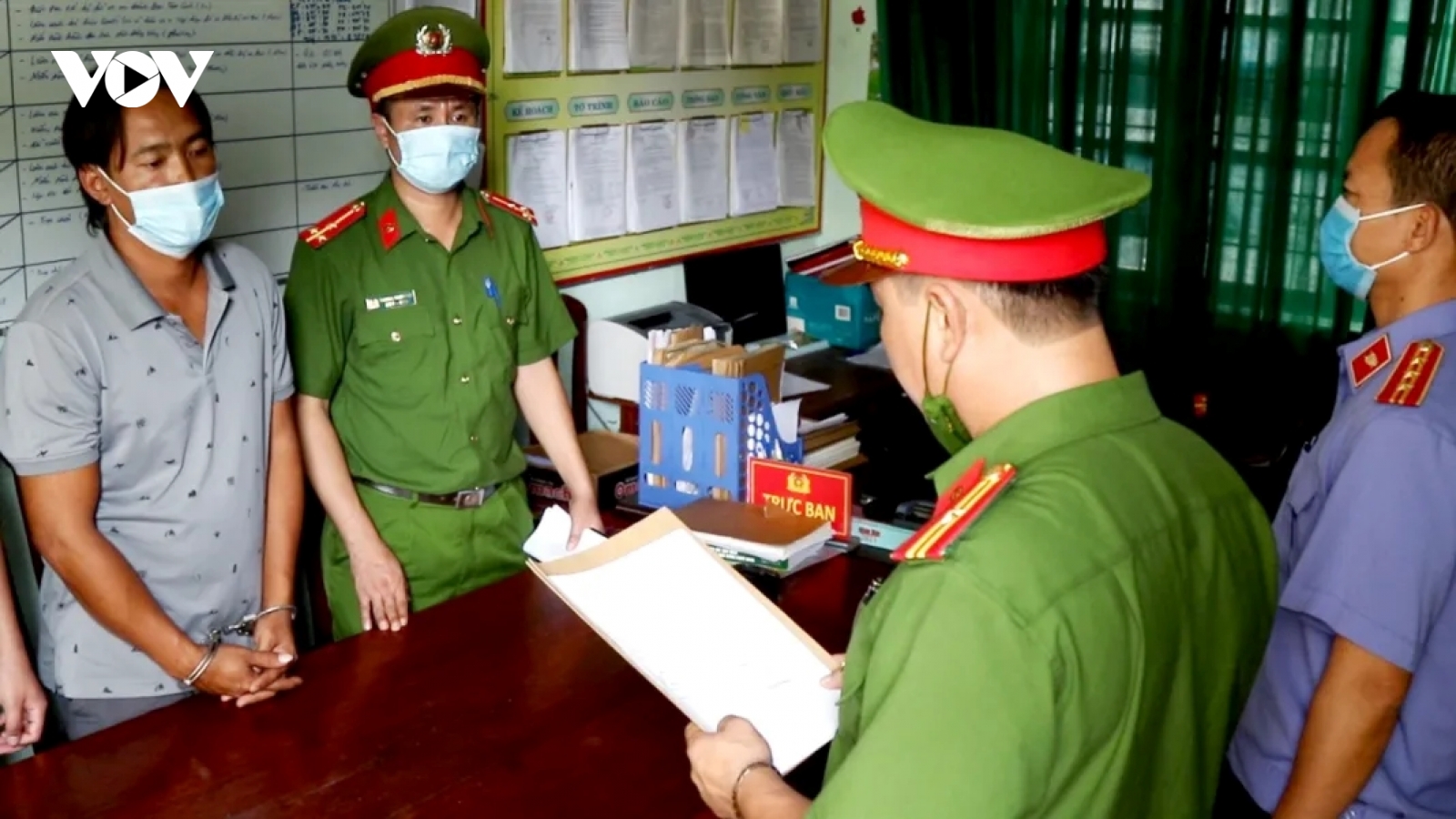 Quảng Bình: Bắt 1 giám đốc doanh nghiệp vì hành vi "môi giới hối lộ"