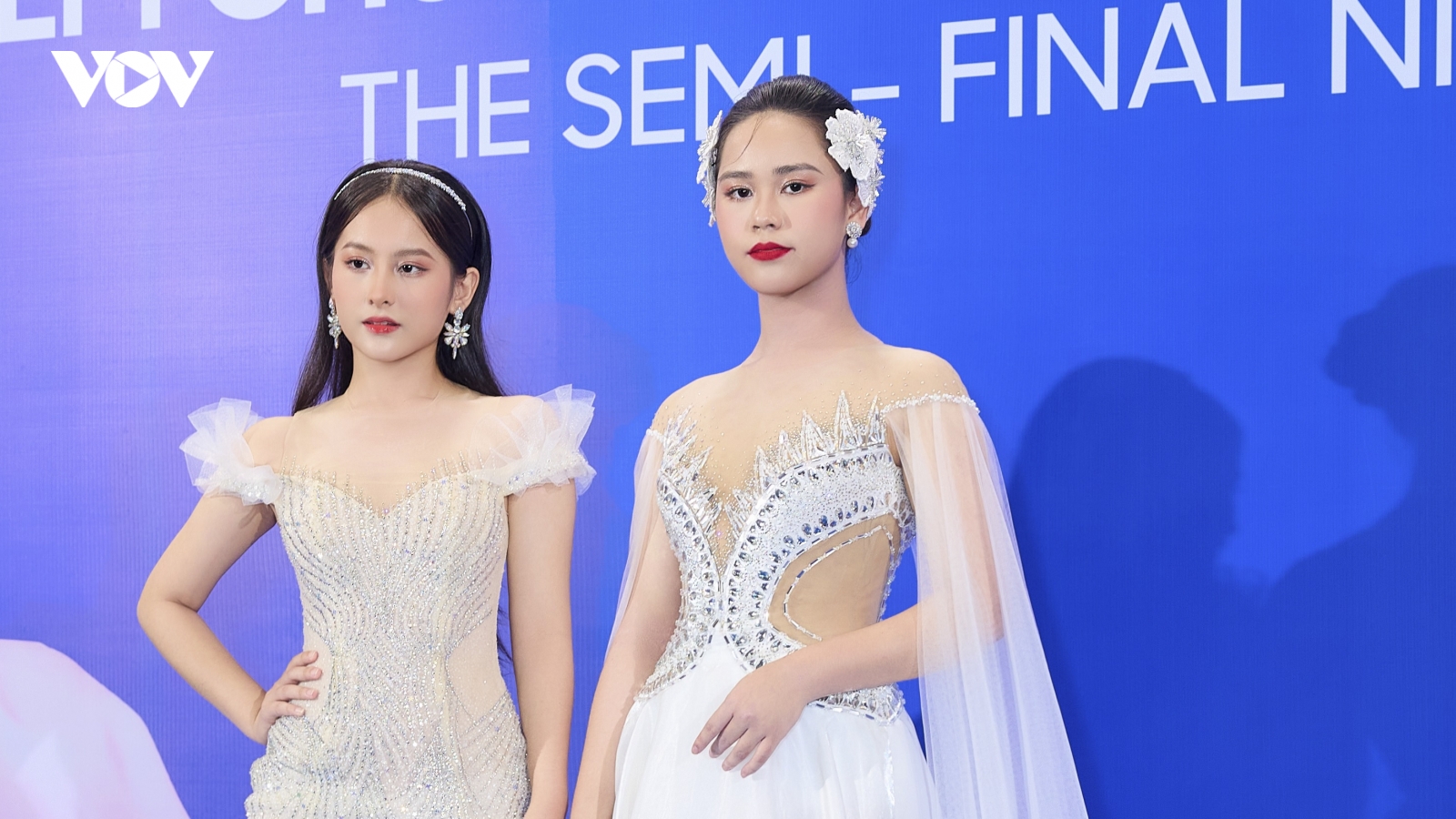 Bella Vũ nổi bật trên thảm đỏ chung khảo Miss World Vietnam 2023