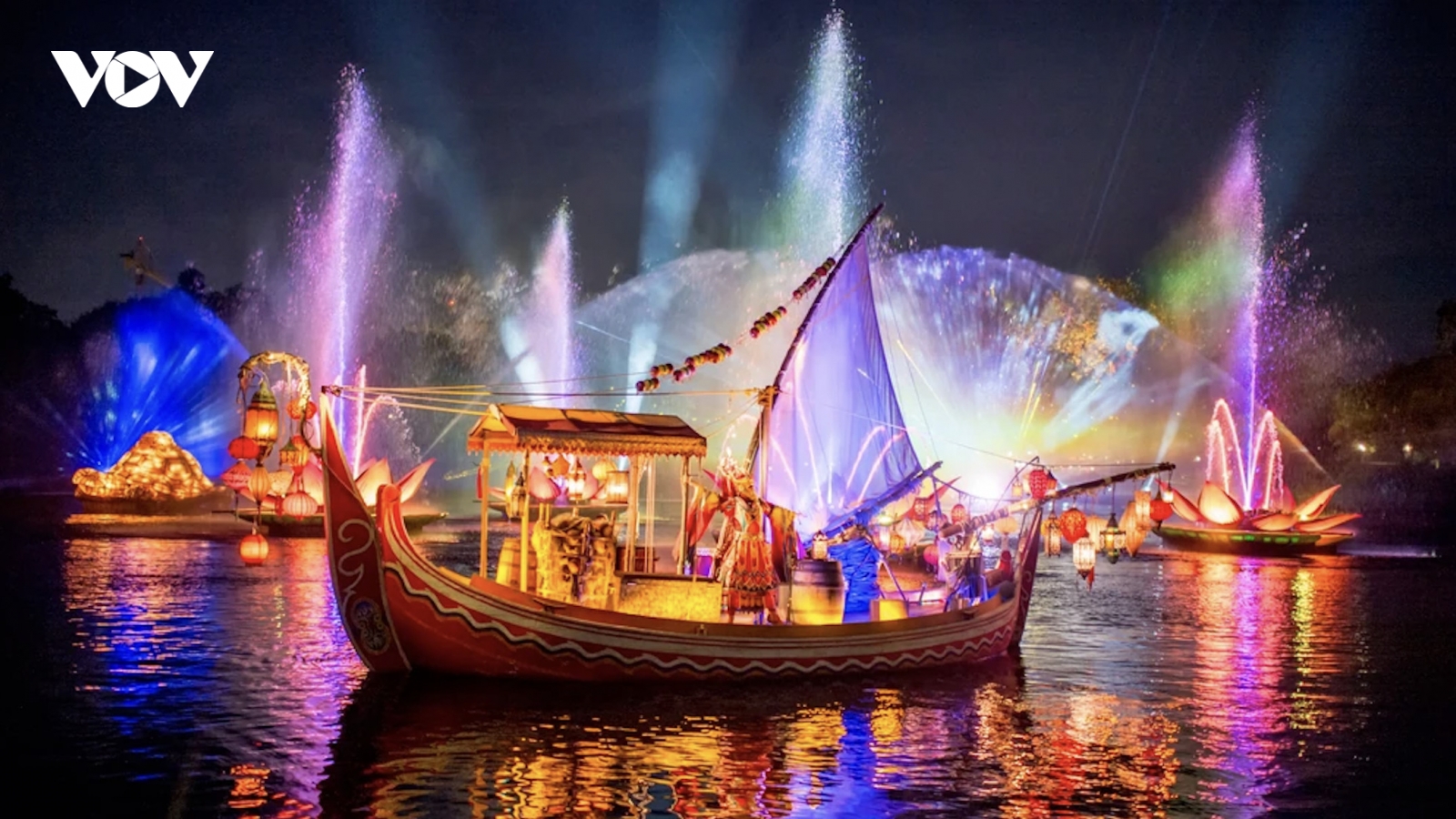 Hé lộ show diễn trên sông đặc sắc chưa từng có tại Mega Grand World Hà Nội