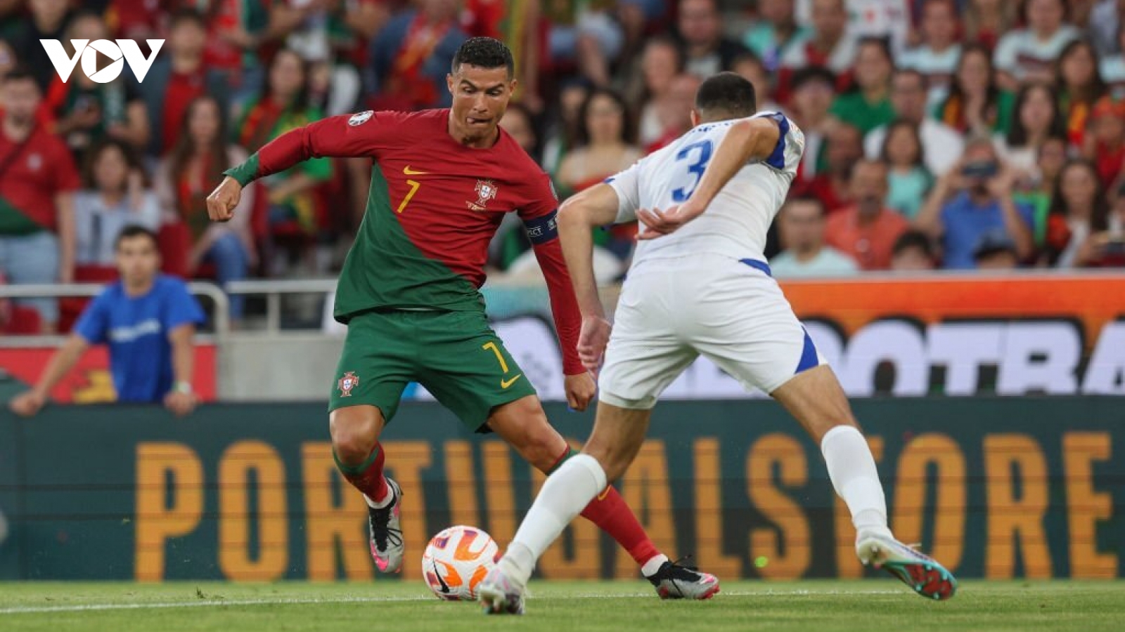 Ronaldo không ghi bàn, Bồ Đào Nha vẫn có chiến thắng tại vòng loại EURO 2024