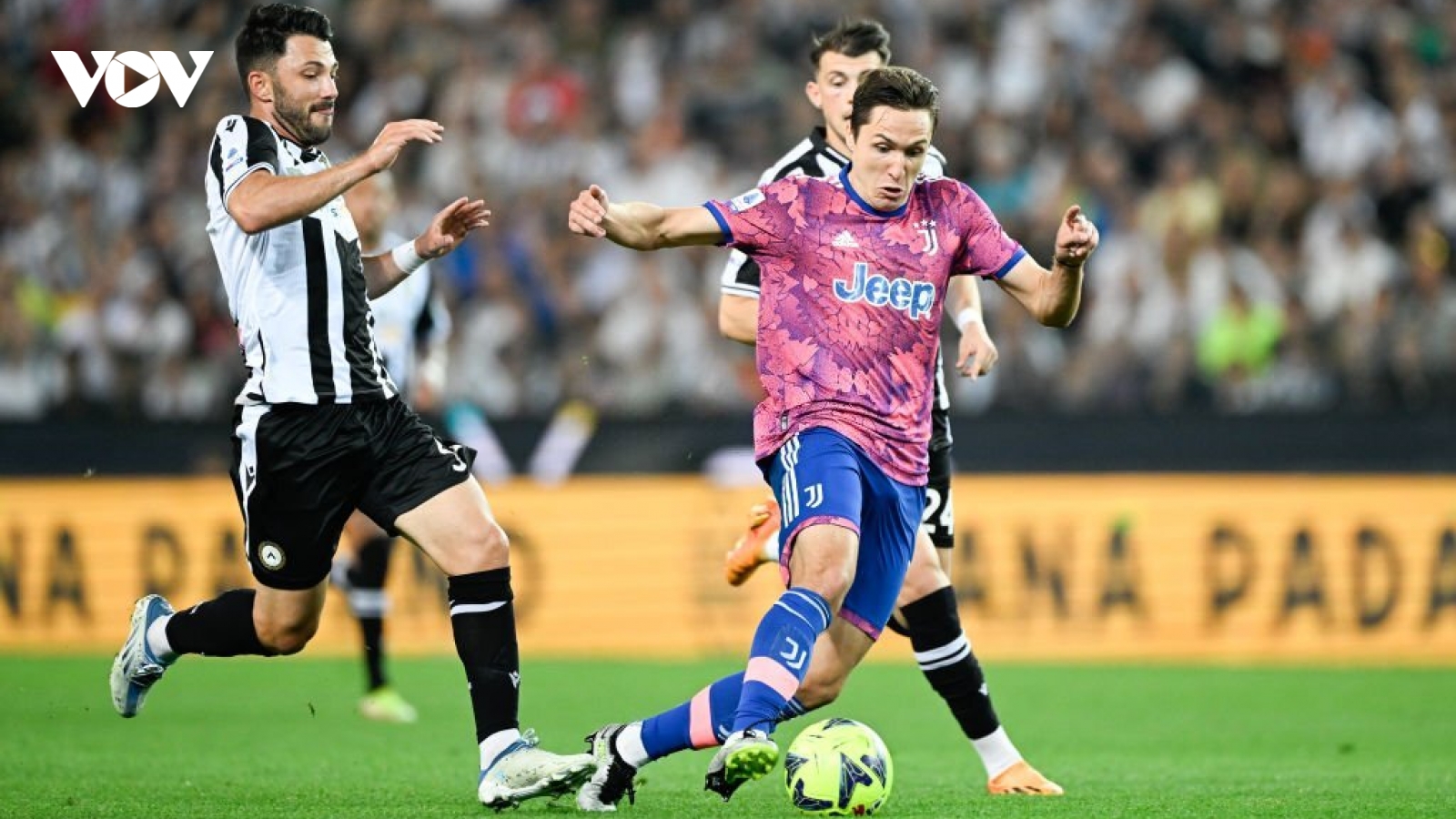 Kết quả vòng 38 Serie A: Thành Milan mở hội, ngày buồn của Juventus