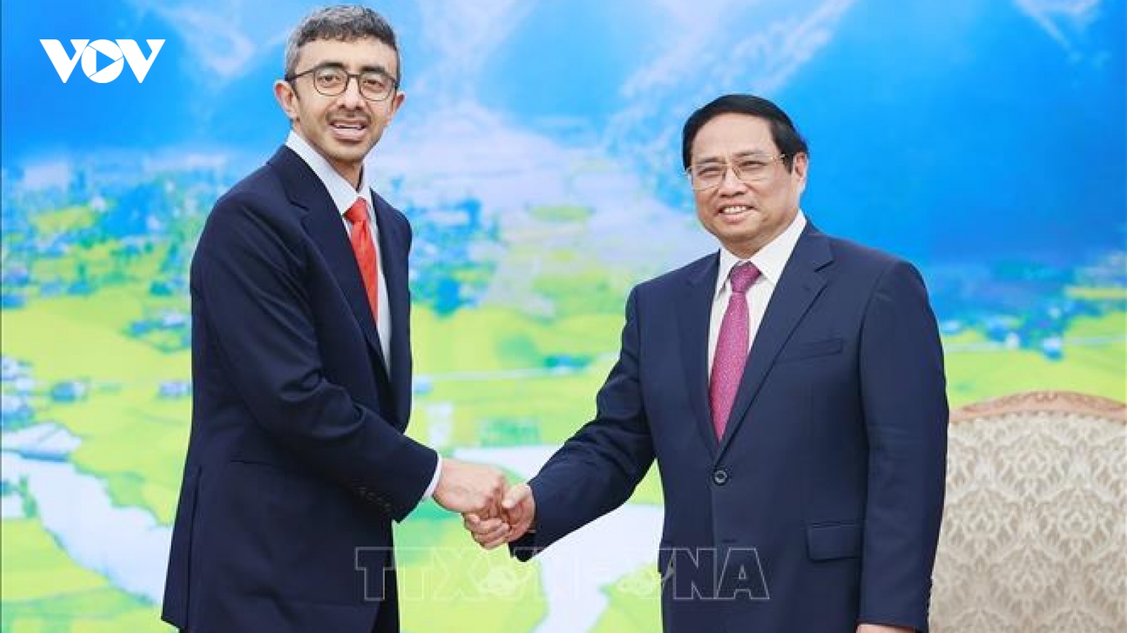 Thủ tướng Phạm Minh Chính tiếp Bộ trưởng Ngoại giao UAE