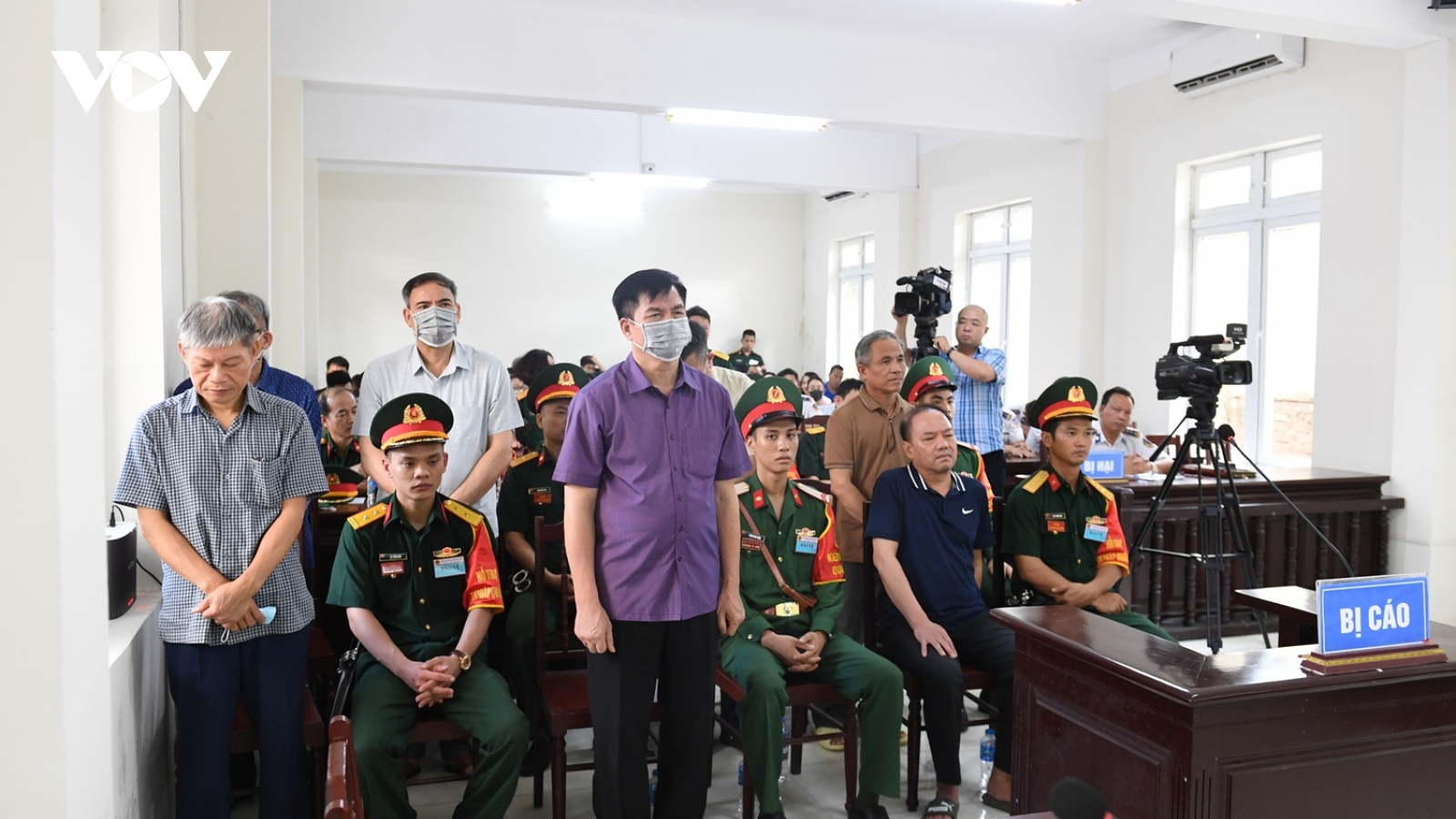 Cựu Tư lệnh Cảnh sát biển Nguyễn Văn Sơn bị tuyên 16 năm tù tội tham ô tài sản